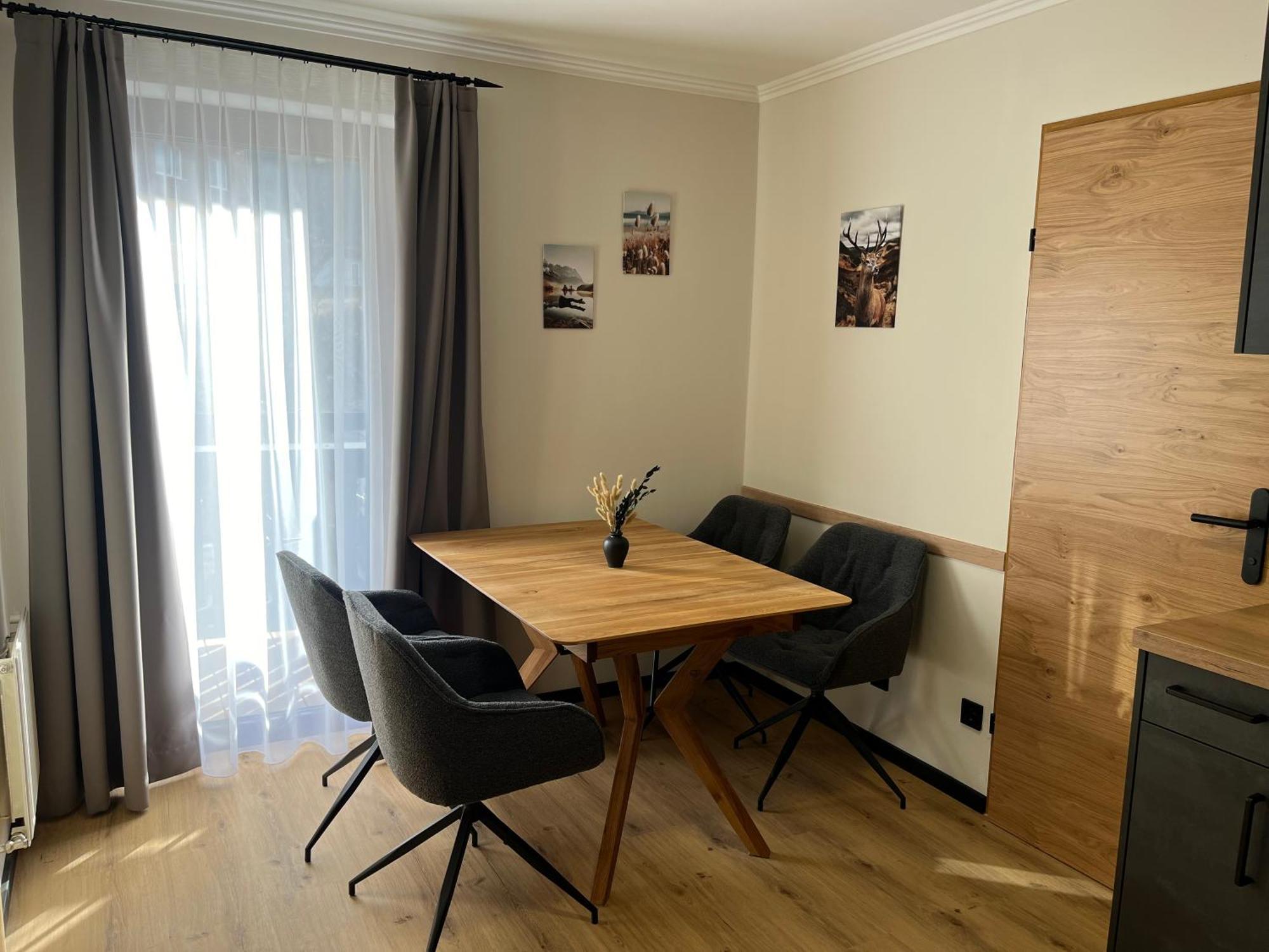 באד גסטיין Bergblick Appartements מראה חיצוני תמונה