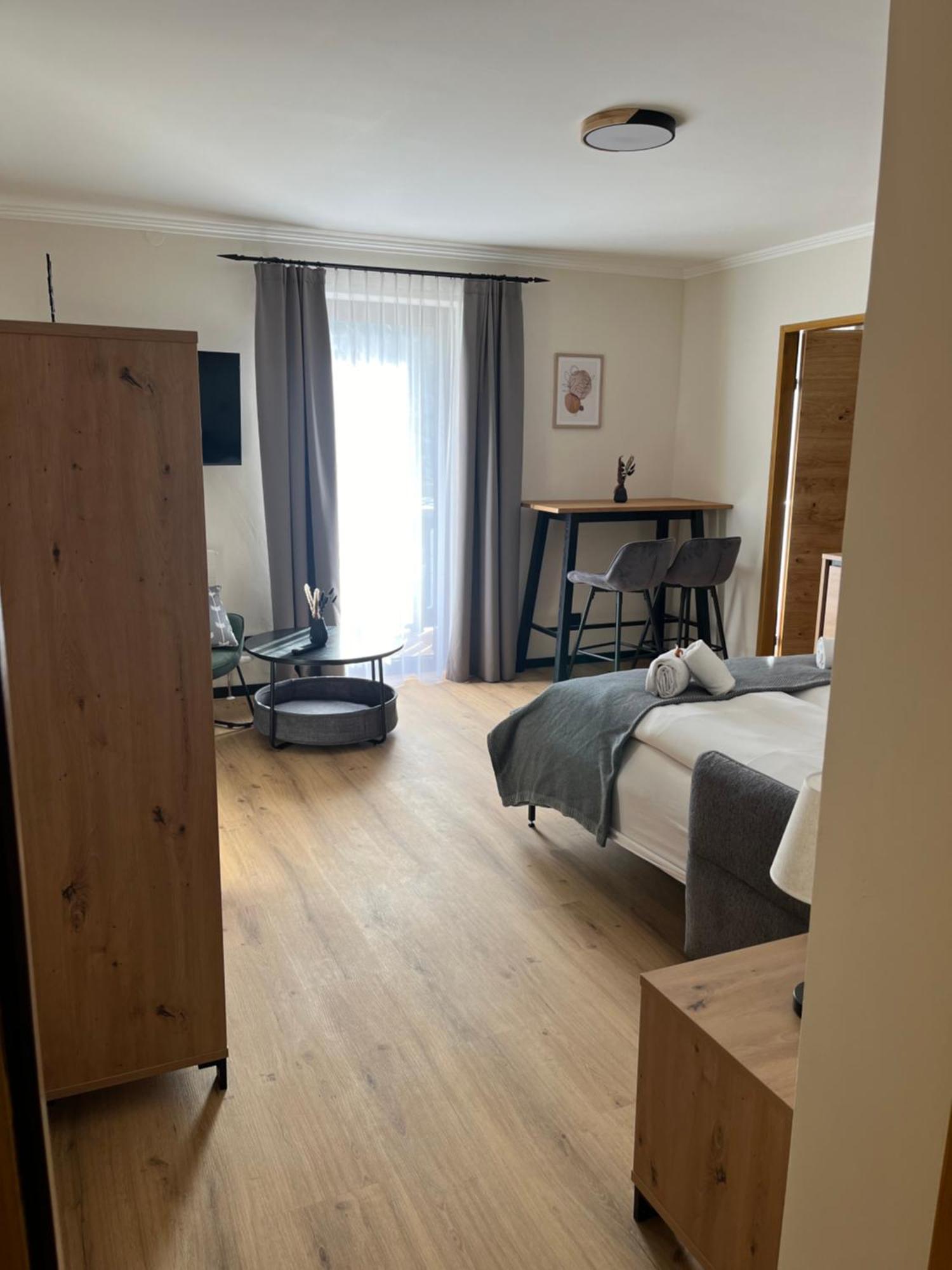 באד גסטיין Bergblick Appartements מראה חיצוני תמונה